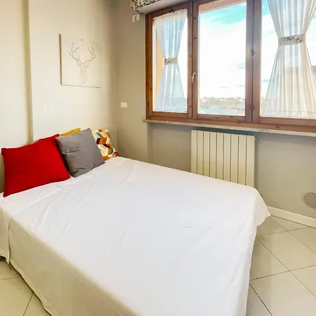 Apartment Ospedale Cisanello Buffalo House