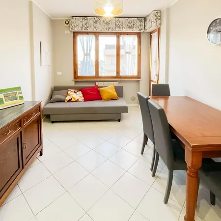Ospedale Cisanello Buffalo House Appartement Pise
